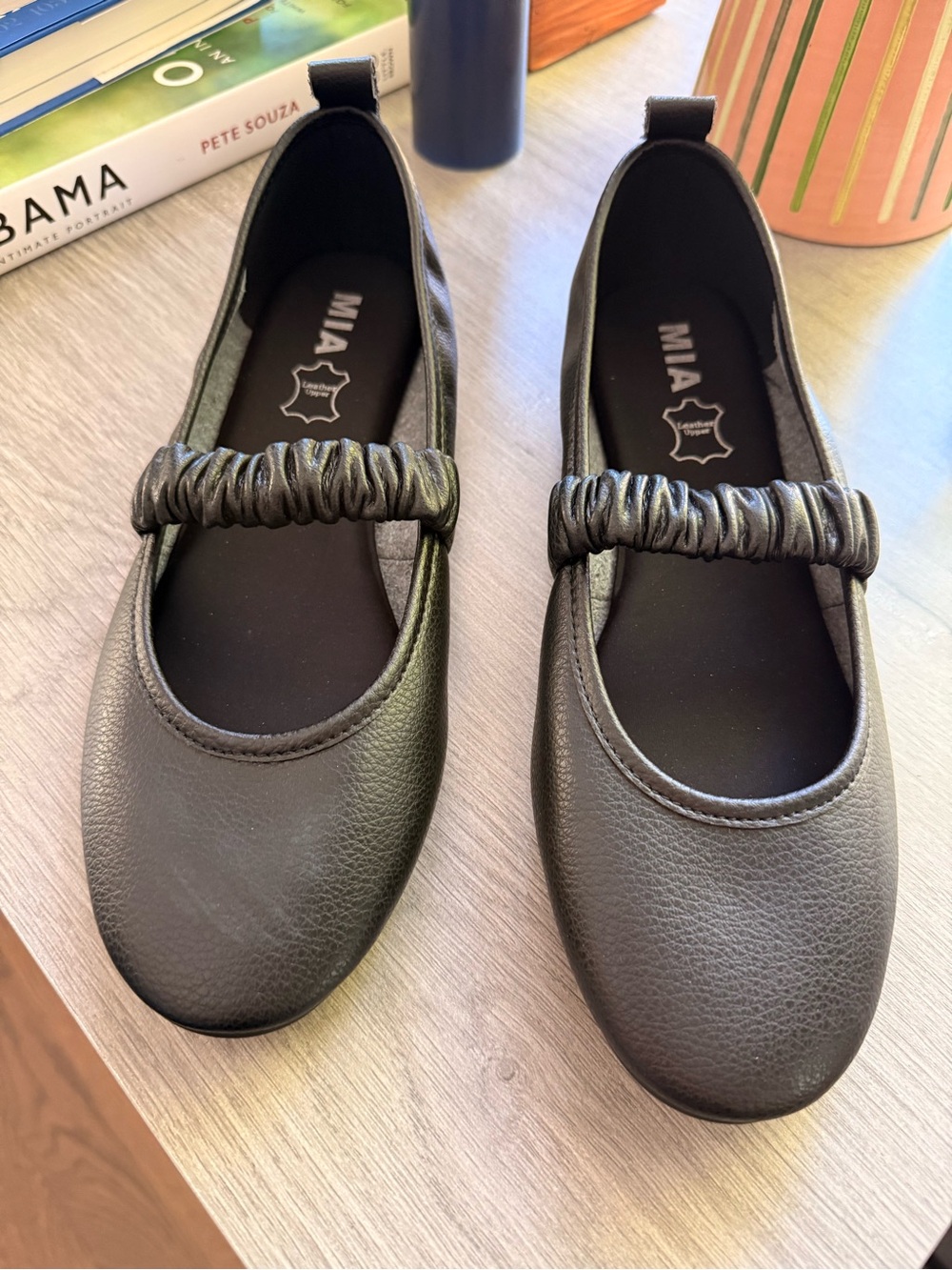 MIA Black Ruched Strap Ballet Flats